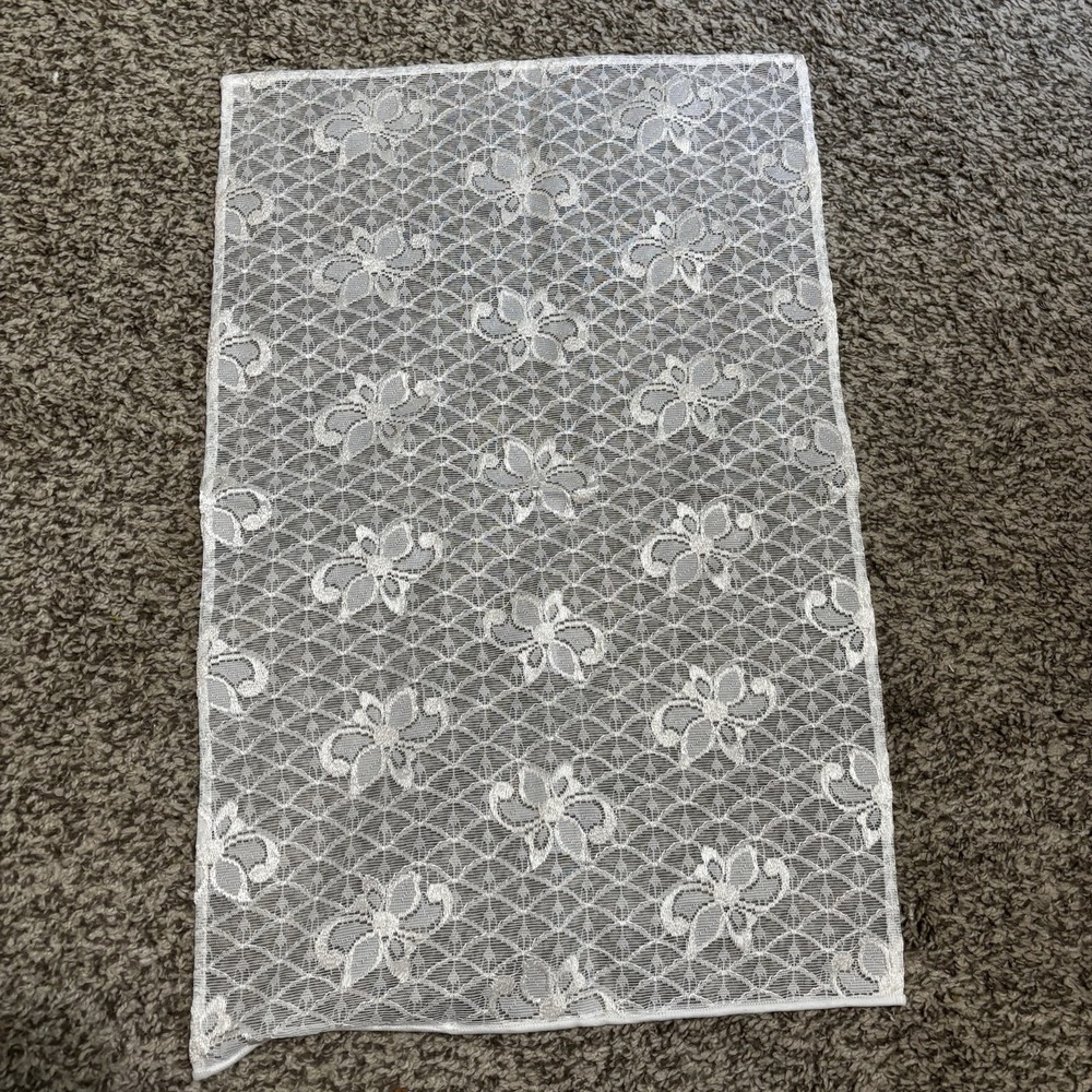 Vtg Table Runner Set Of 2 Lace Floral Rectangle Ivory Cream Retro Cottagecore - Picture 4 of 5